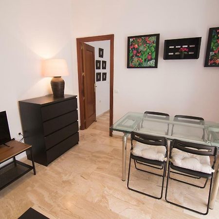 Extraordinario Piso Junto Playa Y En Pleno Centro Lägenhet Cádiz Exteriör bild